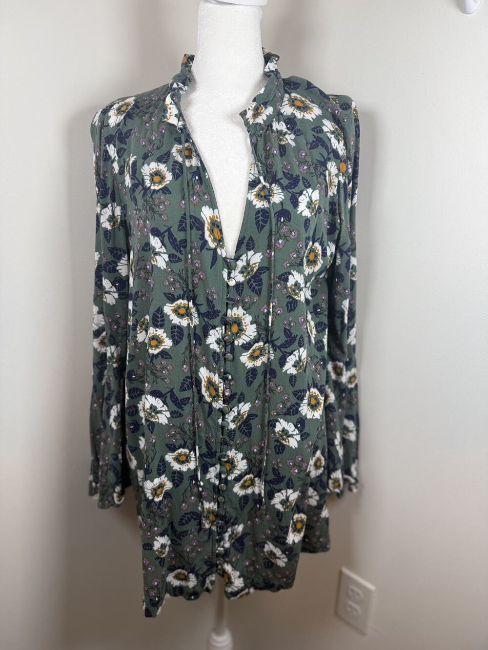 FREE PEOPLE Boho Green Floral Magic Mystery Tunic Oversized Blouse Women’s Small